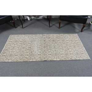 พรมวินเทจลายดอกไม้สีขาว ขนาด 2.8x6 ฟุต ผลิตในตุรกี ทำจากขนสัตว์ - Product Image 3