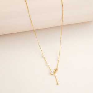 Hermoso collar de mariposa con perlas de imitación, regalo perfecto para mujeres, plata 92.5 - Product Image 2
