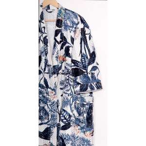 Veste Kantha en coton biologique 100% faite à la main pour femmes, mode vintage de festival, kimono court matelassé, automne hiver, motif ceinture - Product Image 2