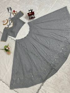 Commandes en gros Collection Lehenga Choli Designer ouverte avec paillettes et filetage et fausse Georgette de haute qualité Lehenga Choli - Product Image 5