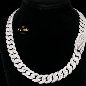 Pulsera de Cadena Cubana de Plata de Ley 925 con Cierre Personalizado Pavé, Estilo Hip Hop - Product Image 1