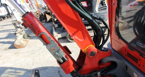 Miniexcavadora JCB 8085 de 8.5 toneladas usada, de alta calidad, con 3 cucharones, excavadora compacta hidráulica con cabina cerrada y aire acondicionado. - Product Image 5