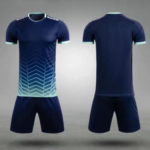 Suministro Directo de Fábrica, Uniforme de Fútbol Personalizado de Alta Calidad, 100% Poliéster, Cuello en V, Talla Grande, Conjunto Personalizado para Adultos con Nombre - Product Image 1