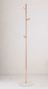 Elegant, gold metal <b>coat</b> stand, classic ornate design, available at wholesale prices. - Product Image 4