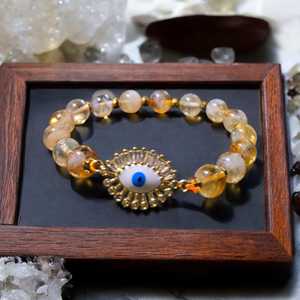 สร้อยข้อมือสีเหลืองมะนาวธรรมชาติขนาด8มม. พร้อมจี้ทองแดง - Product Image 5