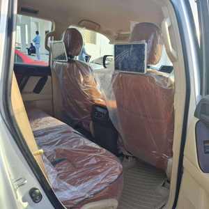 PRADO SUV 2021 USADO BARATO, Tracción en las Cuatro Ruedas, Asientos de Cuero, R18, Techo Panorámico Automático, Cámara Trasera de 360°, Euro IV, 4.1-6L, 400+PS - Product Image 4