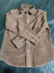 Camisas de Cuero Genuino de Moda al por Mayor, Camisas de Manga Larga Personalizadas OEM, Camisas Ligeras e Impermeables de Cuero Real para Hombre - Product Image 3