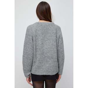 Pull décontracté à col en V surdimensionné 100% polyester - Product Image 5