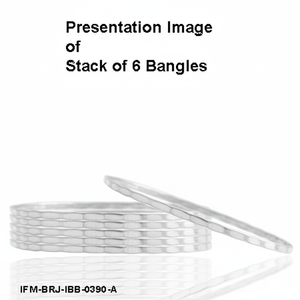 Brazalete de Latón Martillado Hecho a Mano, Brazalete Delgado Apilable con Textura Plateada para Mujer, Regalo para Ella - Product Image 2