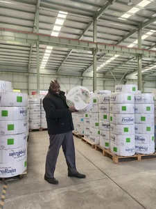 Système d'irrigation goutte-à-goutte auto-nettoyant pour jardins et terres agricoles, entièrement robuste, avec <span class=keywords><strong>tuyau</strong></span>, flexible et bande d'irrigation - Product Image 3