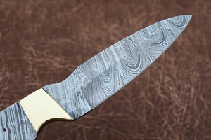 Couteau de chasse de survie de camping à lame vierge faite à la main en acier damas avec gaine en cuir couteau de camping à lame fixe pris en charge par OEM - Product Image 4