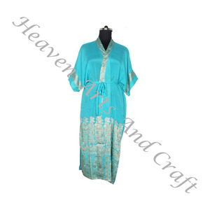 KL003 bohème indien fait à la main Vintage soie Sari imprimé fleuri vêtements de nuit peignoir Maxi robe ethnique plage été en gros - Product Image 4