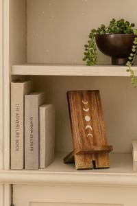 Support de téléphone portable en bois d'acacia, support de téléphone en bois, support de bureau en bois, artisanal - Product Image 3