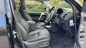 TOYOTA LAND CRUISER PRADO USADO 2022/2023/2024/2025 - Product Image 2