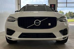 Buena Oferta para V70 Recharge T8 Polestar Engineered 2022, Eléctrico, Tracción en las Cuatro Ruedas, Automático, Bajo Kilometraje, R20, Luz Izquierda, Panorámico - Product Image 2