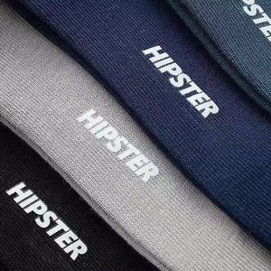 Vente en gros de chaussettes tricotées bon marché personnalisées pour hommes Chaussettes respirantes décontractées pour adultes Design solide pour le printemps, les affaires et l'hiver - Product Image 2