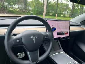 Tesla Model Y 2023 d'occasion à longue portée AWD - Product Image 4