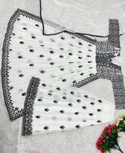 Nuevo diseñador Heavy Chinon Silk Fancy Top-Dupatta Totalmente cosido Sharara Estilo tradicional Ropa de fiesta Salwar Kameez Lanzamiento - Product Image 3