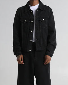 Vente en gros de veste en jean avec logo personnalisé pour hommes | Fournisseur de veste en jean OEM | Manteau en jean Streetwear élégant pour les marques de mode - Product Image 1