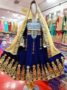 Vestido regional afgano de alta calidad para mujer Vestido Kuchi afgano bordado de manga larga de nuevo diseño en MOQ bajo - Product Image 4