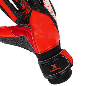 Gants de gardien de but en cuir personnalisables de haute qualité, imperméables, avec sangle de poignet réglable pour des performances extérieures supérieures, Pakistan - Product Image 2