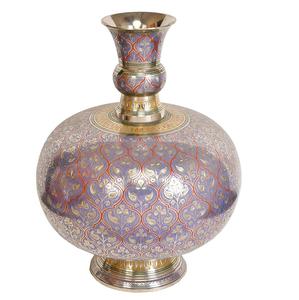 Jarrones de metal de latón antiguo Floreros elegantes para centros de mesa Decoración del hogar Aspecto simple y atractivo - Product Image 2