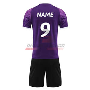 Uniforme d'équipe de football de couleur personnalisée de haute qualité 100% polyester pour la vente en ligne - Product Image 2