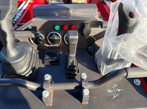 COMPRA LA CARGADORA COMPACTA RHINOCEROS RH925 - Product Image 4