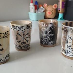 Venta Caliente de Vasos y Copas Vikingas para Beber con Cuerno Corto, Grabadas, Aptas para Alimentos, Hechas a Medida, Todos los Tamaños a Precios de Fábrica - Product Image 5