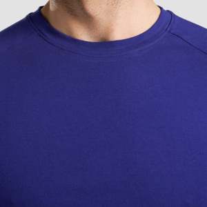 เสื้อยืดถักสีน้ำเงินอิเล็กทริก ดีไซน์เรียบง่าย - Product Image 6