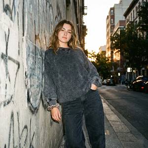 Wholesale Custom Printed Winter <b>Vintage</b> Acid Stone Washed Distressed <b>Sweatshirt</b> Women <b>Oversized</b> Heavyweight Cotton Crewneck - Product Image 5