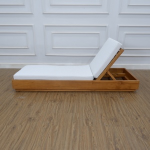 Tumbonas de madera de diseño moderno Muebles de piscina de teca desgastada para uso en villas y Hoteles al aire libre Equipado de fábrica - Product Image 3