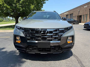 Hyundai Santa Cruz Night 2023 Certificado Limpio - Product Image 2