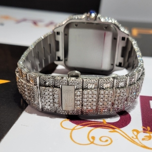 นาฬิกาข้อมือสแตนเลสสตีลทรงสี่เหลี่ยมหรูหรา ดีไซน์ยูนิเซ็กซ์ ประดับเพชร ขอบหน้าปัดทรงสี่เหลี่ยม ตัวเลขโรมัน ระบบควอตซ์ ETA - Product Image 3