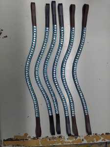 Barre nettoyante en cuir de haute qualité, à cristaux d'eau - Product Image 3