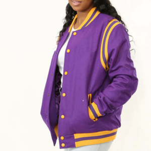 Veste universitaire de qualité supérieure pour femmes OEM vente en gros tenue décontracté respirant en cuir véritable manches régulières perles lettres 2026 - Product Image 4