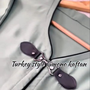 Premium mujer elegante modesto bordado a mano Dubai Abaya Formal tradicional transpirable tela para musulmanes armario esencial - Product Image 2