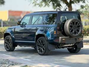 Land Rover Defender 400 Turbo 2026, Motor V8 de 4.0L a Gasolina, 400 HP, Automático, Cuero Oscuro, Techo Panorámico, LED, R20, SUV, Euro V - Product Image 6