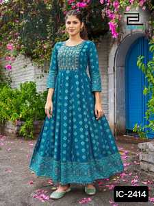 Kurtis en rayonne ethnique indienne avec belle broderie et grande taille disponible pour les femmes Ensemble Kurtis en rayonne à bas prix - Product Image 3