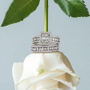 Ensemble de bijoux de mariée Jeulia plaqué or, multi-pierres, halo ajouré, 2 pièces - Product Image 4
