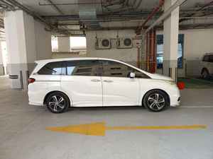 Odyssey 2022-2023 4.5L V4 SUV d'occasion à essence, intérieur cuir, conduite à gauche, modèle Dark Aspire, transmission automatique - Product Image 4