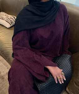 Hiver Modestes Abayas en velours côtelé avec robes tendance Vêtements traditionnels musulmans Accessoires - Product Image 2