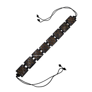 Collier ras du cou en corne de buffle fabriqué à la main Bijoux de style tribal naturels et écologiques pour femmes - Product Image 3