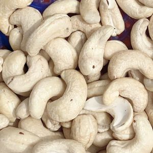 Noix de cajou Offre Spéciale meilleur taux au Vietnam Noix de cajou transformées W240 Premium Ww180 Emballage de marque privée disponible - Product Image 1