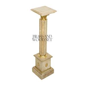 Pedestal de Mármol Travertino Beige Clásico con Capitel de Latón Corintio y Columna Acanalada - Product Image 2