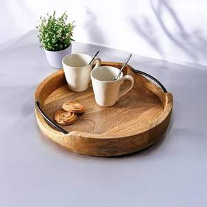 Plateau de service en bois fabriqué à la main avec poignées en fer parfait pour servir des collations au thé et la décoration de la maison plateau de table à manger plat - Product Image 5