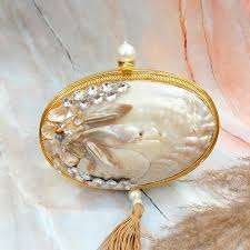 Bolso de mano de latón y nácar hecho a mano indio tradicional Bolso de mano de diseñador con acabado de nácar natural - Product Image 5