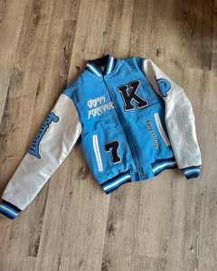 Chaquetas universitarias para hombre de talla grande 2025, venta al por mayor, chaquetas universitarias en blanco con logotipo personalizado, chaqueta universitaria para hombre con letras lisas para hombre - Product Image 1