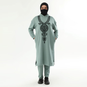 Survêtement décontracté musulman de style simple Dernières ventes Vêtements islamiques deux pièces Survêtement personnalisé - Product Image 5