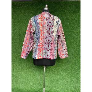 Ouzbek Vintage unisexe veste d'hiver à la main broderie indien coton imprimé Kantha Gudri manteau Quilting cousu à la main pardessus - Product Image 6